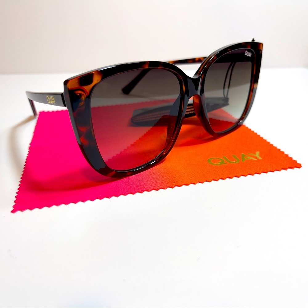 Quay Australia Ever After Tortoise Frame / Smoke Taupe Lens ID:38585